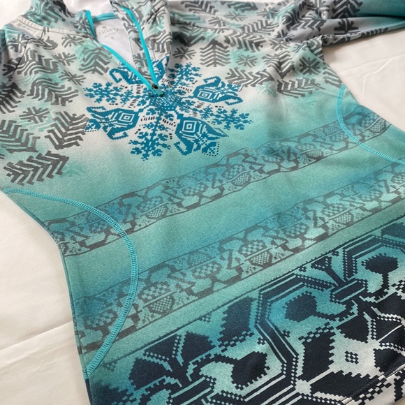 Athleta half zip - Picture 10 of 16